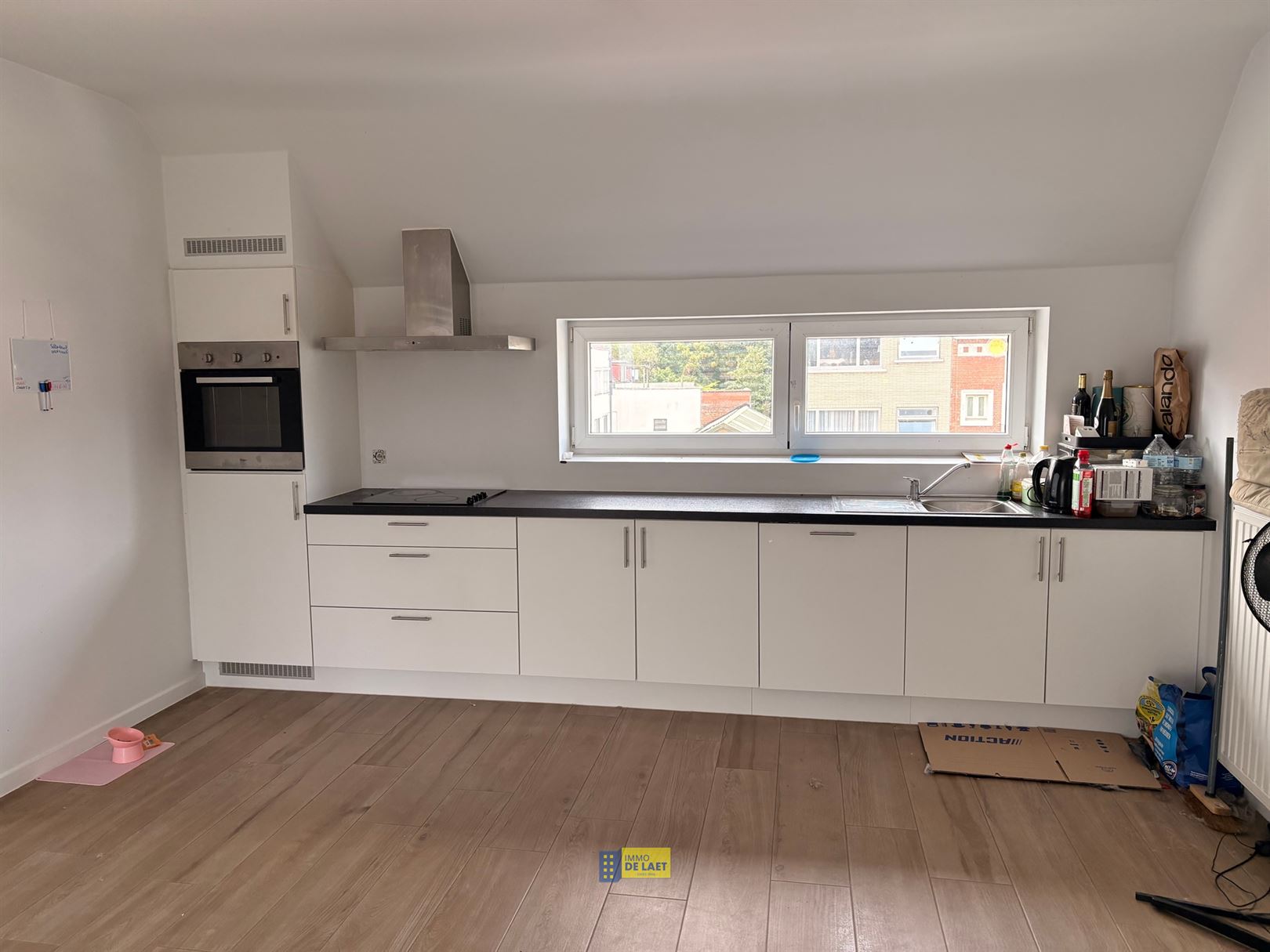 Appartement met 1 slaapkamer, terras en autostaanplaats - foto 5