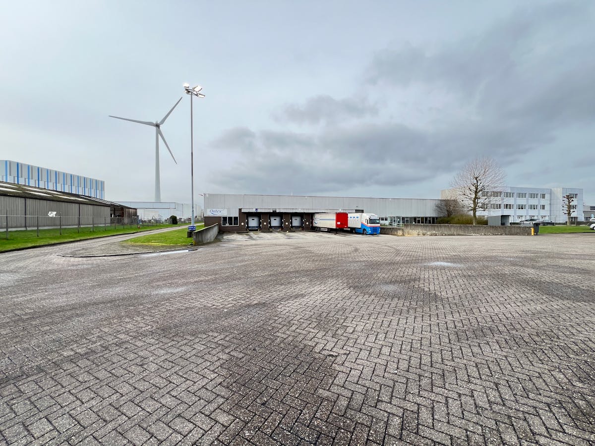 Magazijnen (6.270 m² - 15.370 m²) te huur in Dendermonde - foto 2