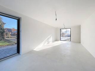 Wonen in Pulle (Zandhoven) in landelijke sfeer.Deze halfopen woning is gebouwd met aandacht voor licht en ruimte en met het oog op duurzaamheid en...