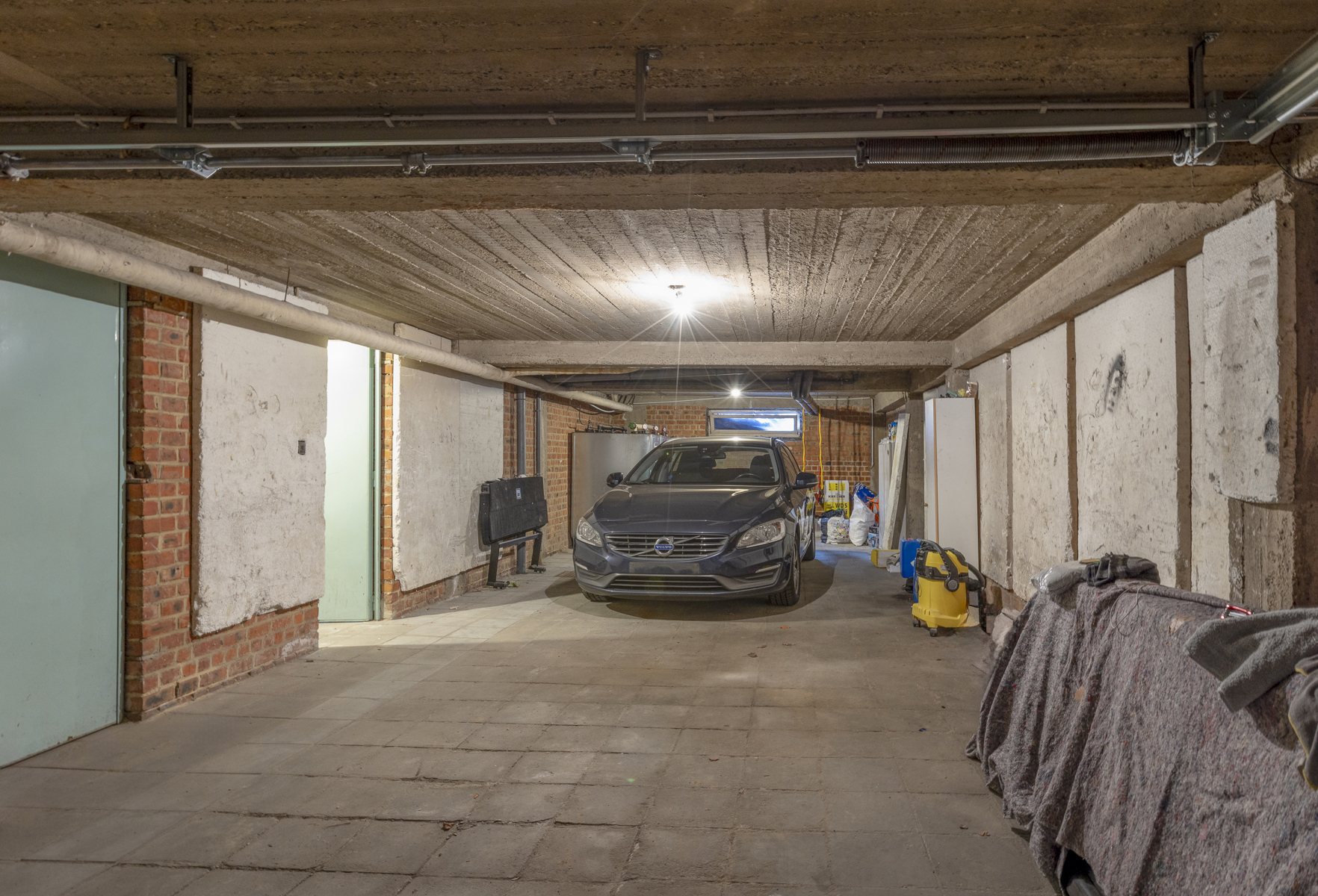 Opbrengsteigendom met 4 appartement met garage - foto 4