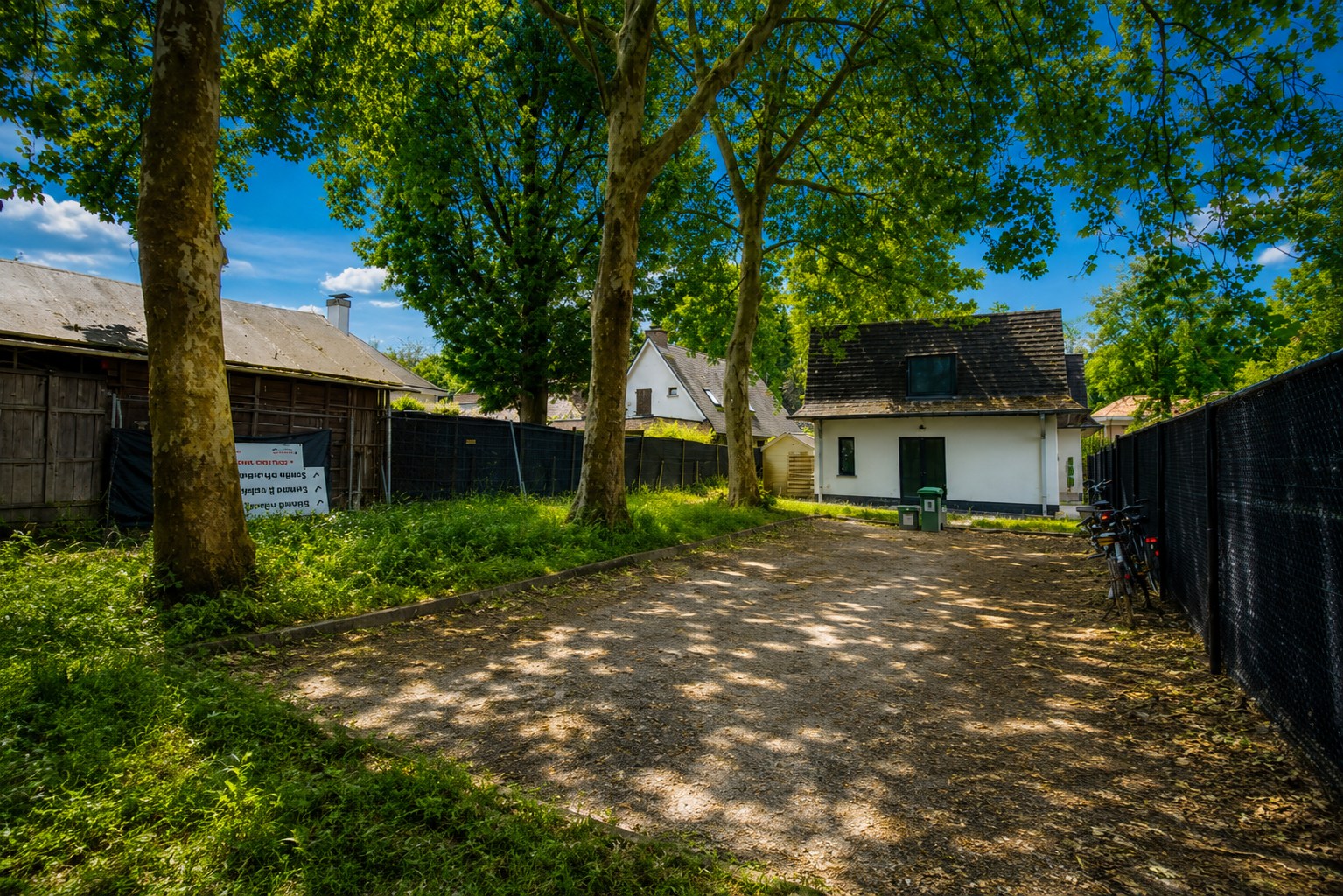 Uitzonderlijk opbrengsteigendom met 5 entiteiten, ruime zuidgerichte tuin en sterke investeringsopportuniteit in rustige groene woonomgeving te Sint-Niklaas! - foto 4