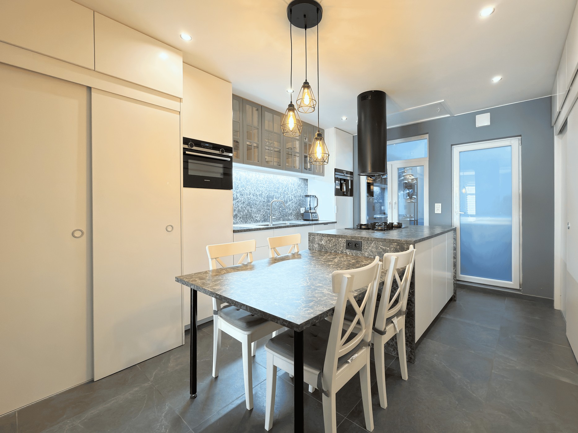 Instapklare, ruime woning met 3 slpks en koer - photo 3