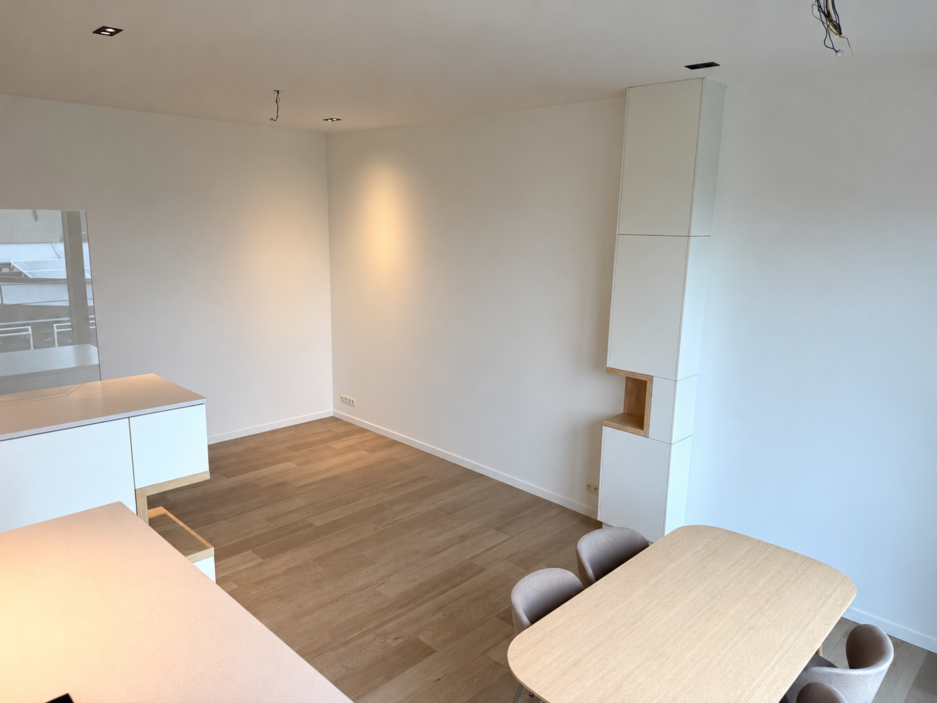 Prachtig gerenoveerd BEN- appartement met 2 slaapkamers en mooi terras te Antwerpen Berchem - foto 5