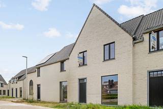 House for sale in Menen