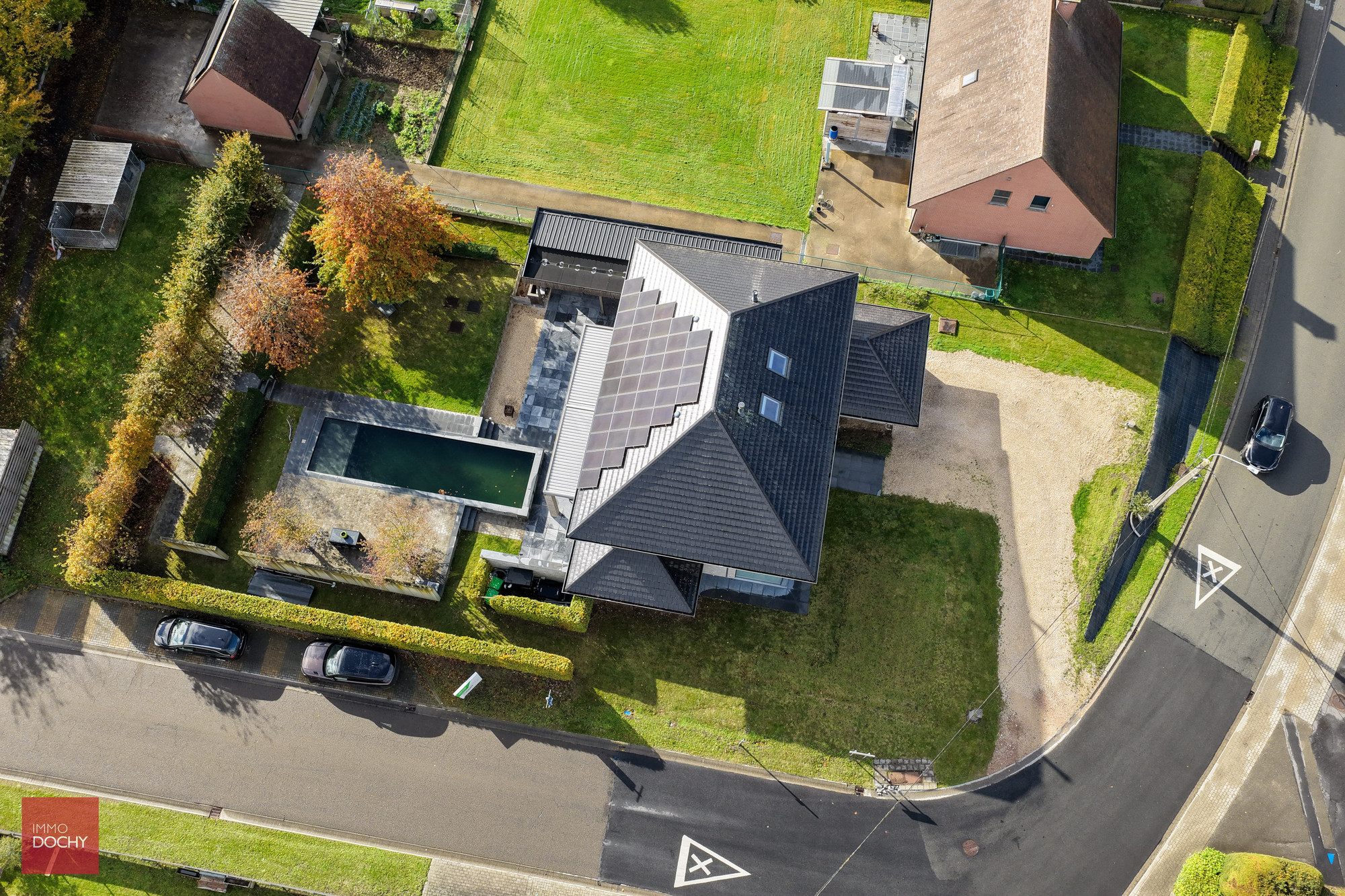 House for sale in Sint-Eloois-Winkel with 4 bedrooms - photo 2