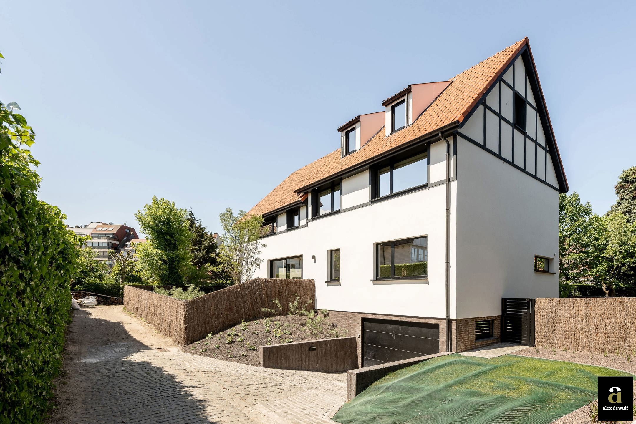 House for sale in Knokke-Heist with 5 bedrooms - photo 2