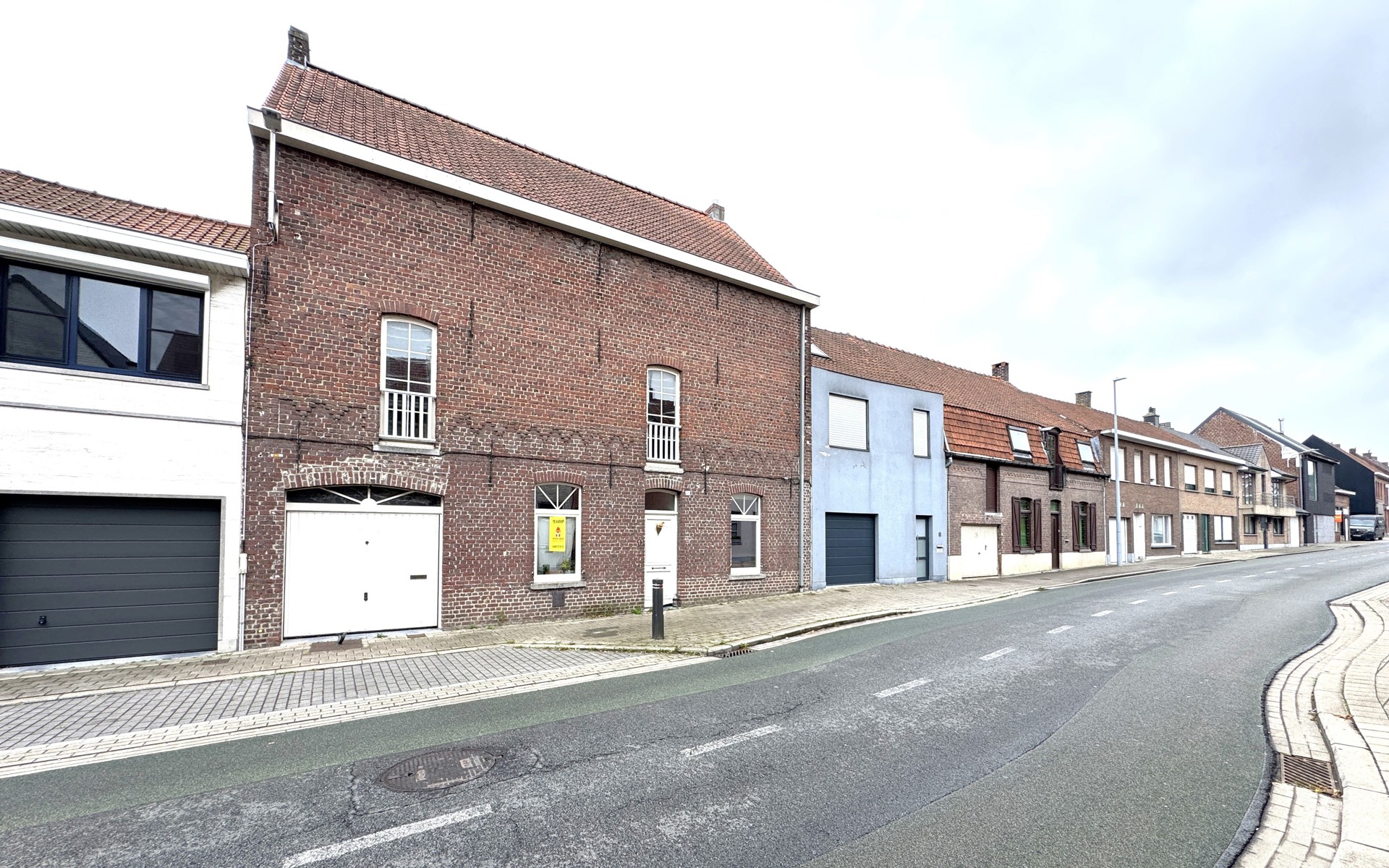 House for sale in Menen - photo 1