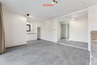 Dit uitstekend gelegen éénslaapkamerappartement werd recent volledig vernieuwd en bevindt zich op het August De Becker-Remyplein in Kessel-Lo, op...