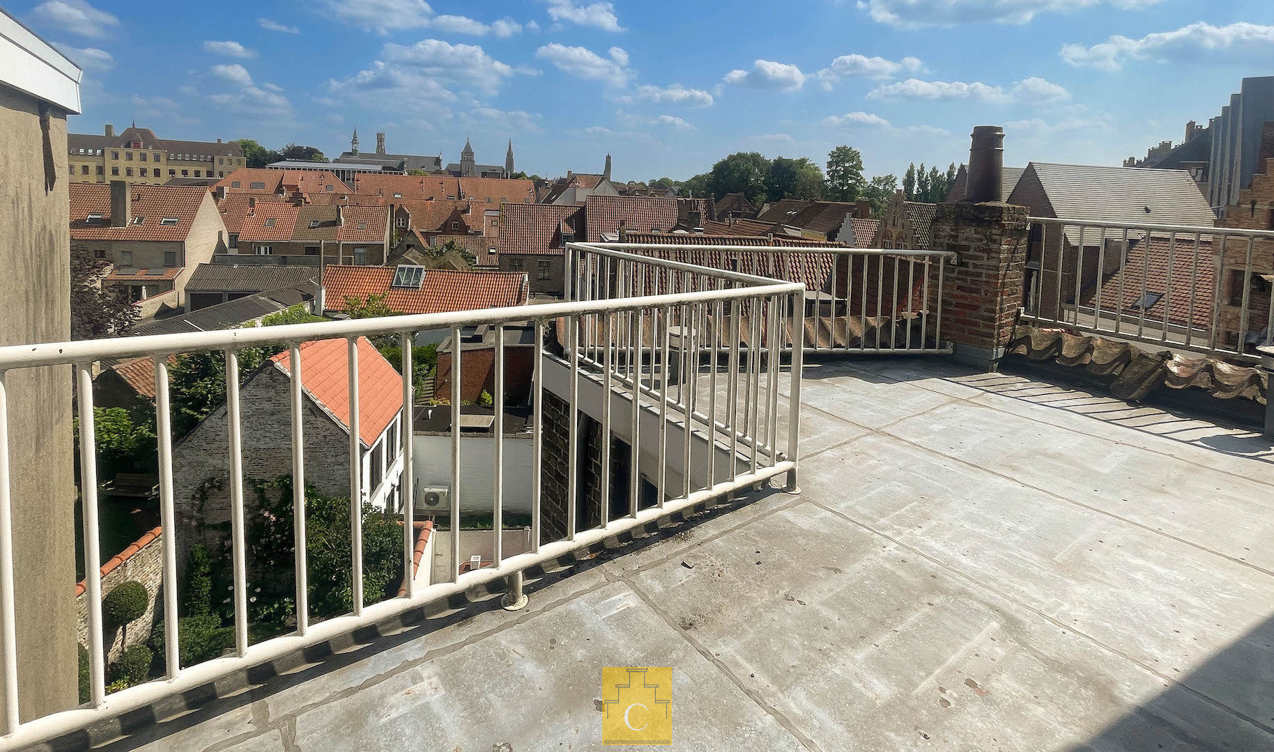 Eclectisch Burgershuis uit het begin van de 20e eeuw — een beschermd monument met karakter en uitstraling. - foto 2