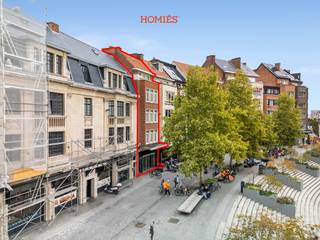 In het bruisende hart van Leuven, op een absolute toplocatie op de hoek van het Rector De Somerplein en de Diestsestraat, bevindt zich...