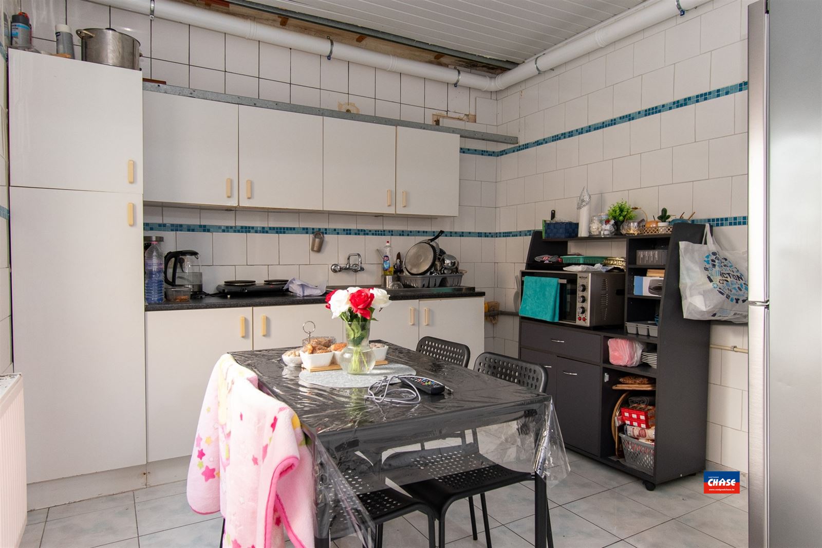 Woning met 4 slpks - opgedeeld in 3 woonunits - foto 3