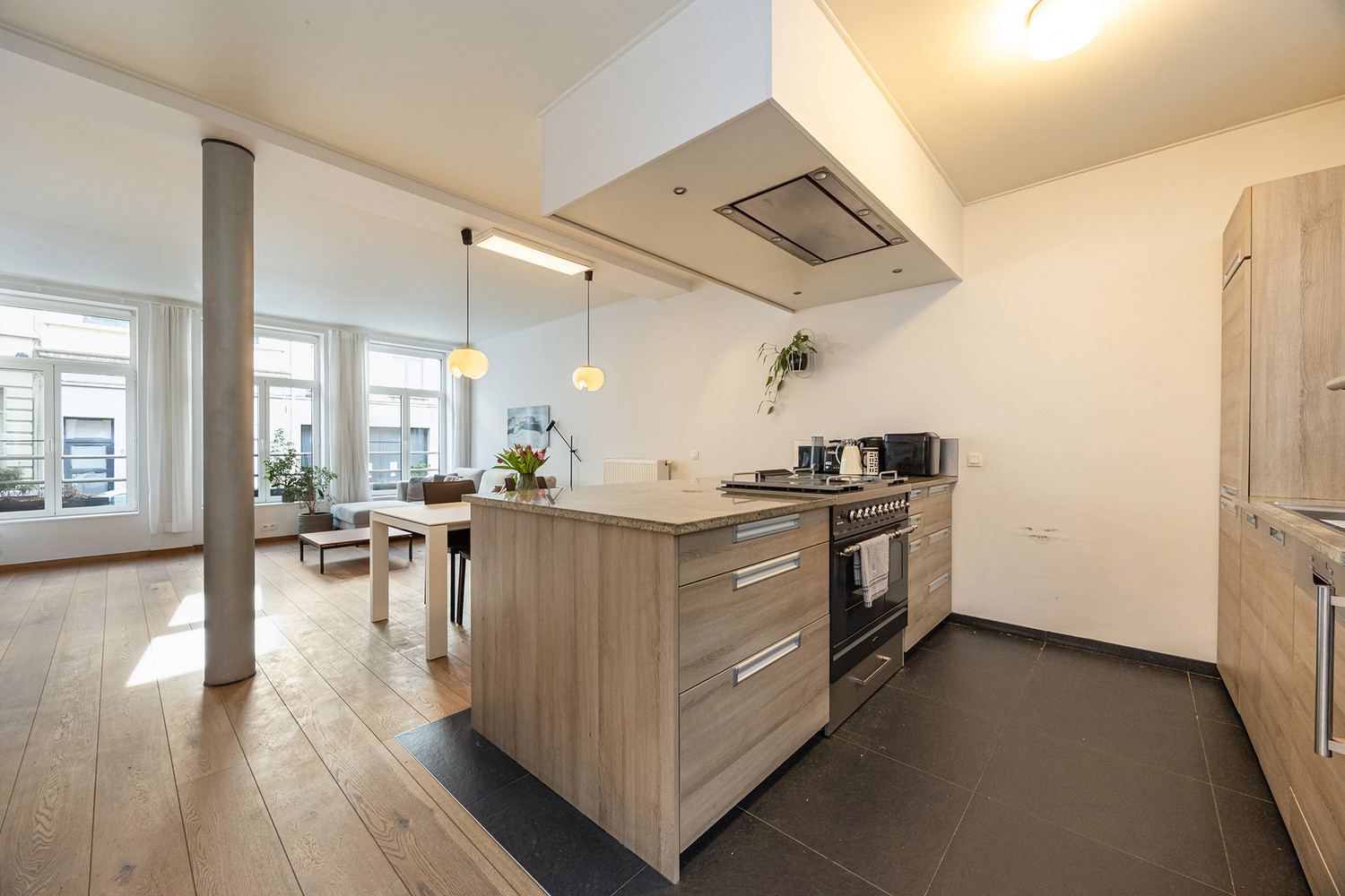 MATCHED: kevin@wellimmo.net voor meer info! Ruim en energiezuinig appartement (139m²/ EPC B!) met terras in het modehart van Antwerpen aan de Nationalestraat - photo 5
