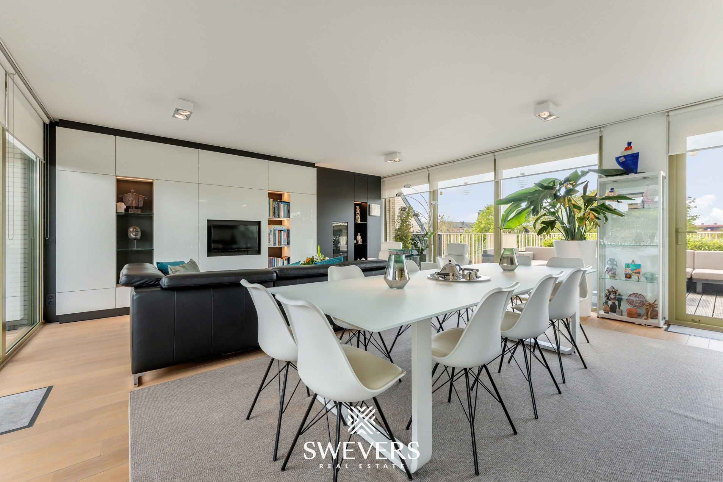 Ruim penthouse van 122 m² met uitzonderlijk ruime terrassen in Hasselt - foto 1