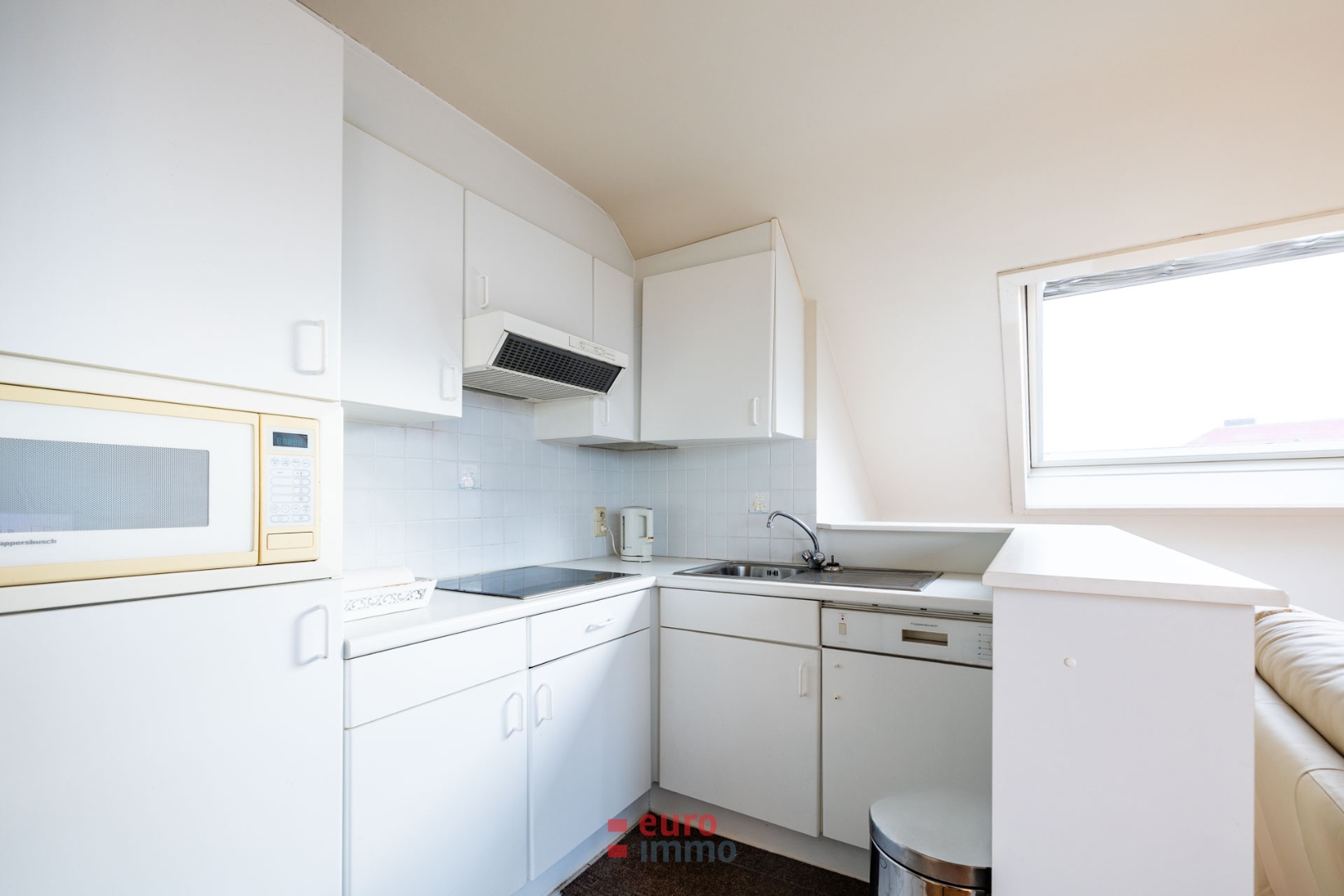 Super appartement met 2 slaapkamers &amp; mooie vergezichten! - foto 2