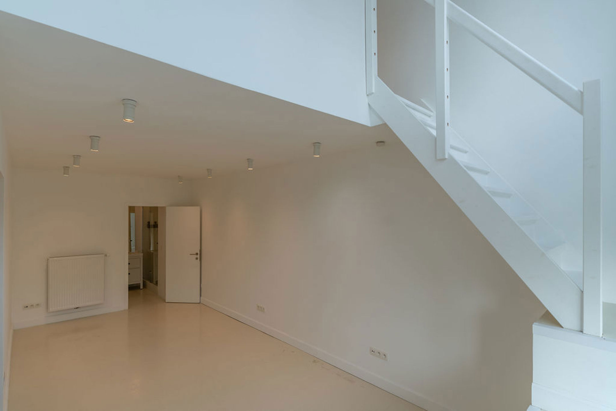 Gerenoveerd handelshuis op toplocatie bij het Eilandje - foto 2