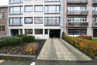 Garage for rent in Jette