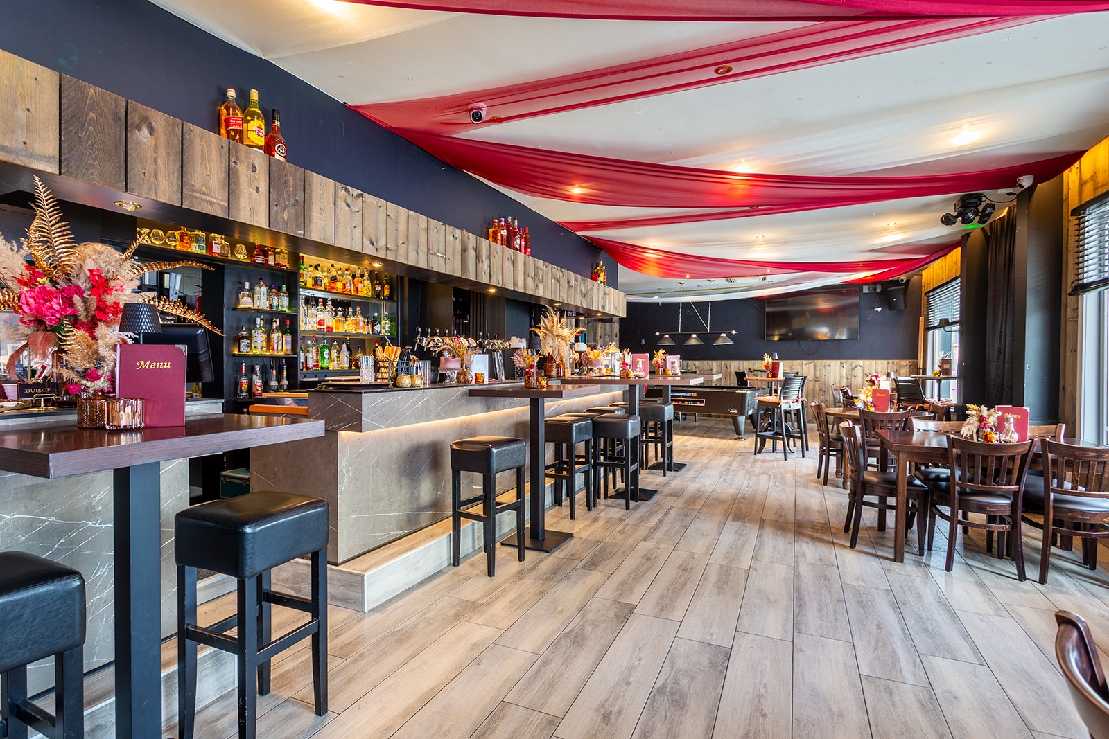 Opbrengsteigendom met horeca op topligging – Cogelsplein Deurne - foto 2