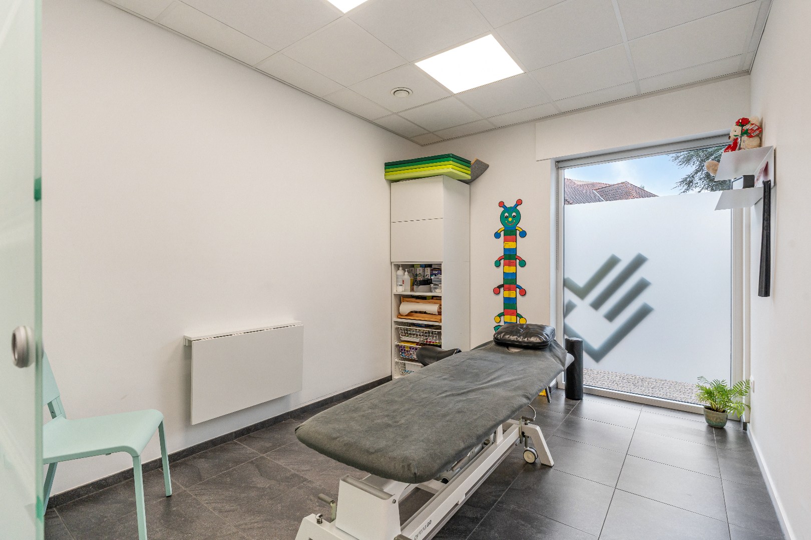 Handelsruimte, 90m² + kelder, centrum van Houthalen-Oost - foto 5