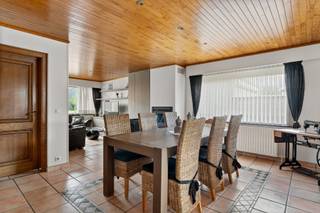 Lichtrijk Wonen met Sfeer, Ruimte en ToekomstpotentieelRichtprijs €415.000 – Beschikbaar vanaf akteWonen met licht & hoogteBinnenkomen doe je in een...