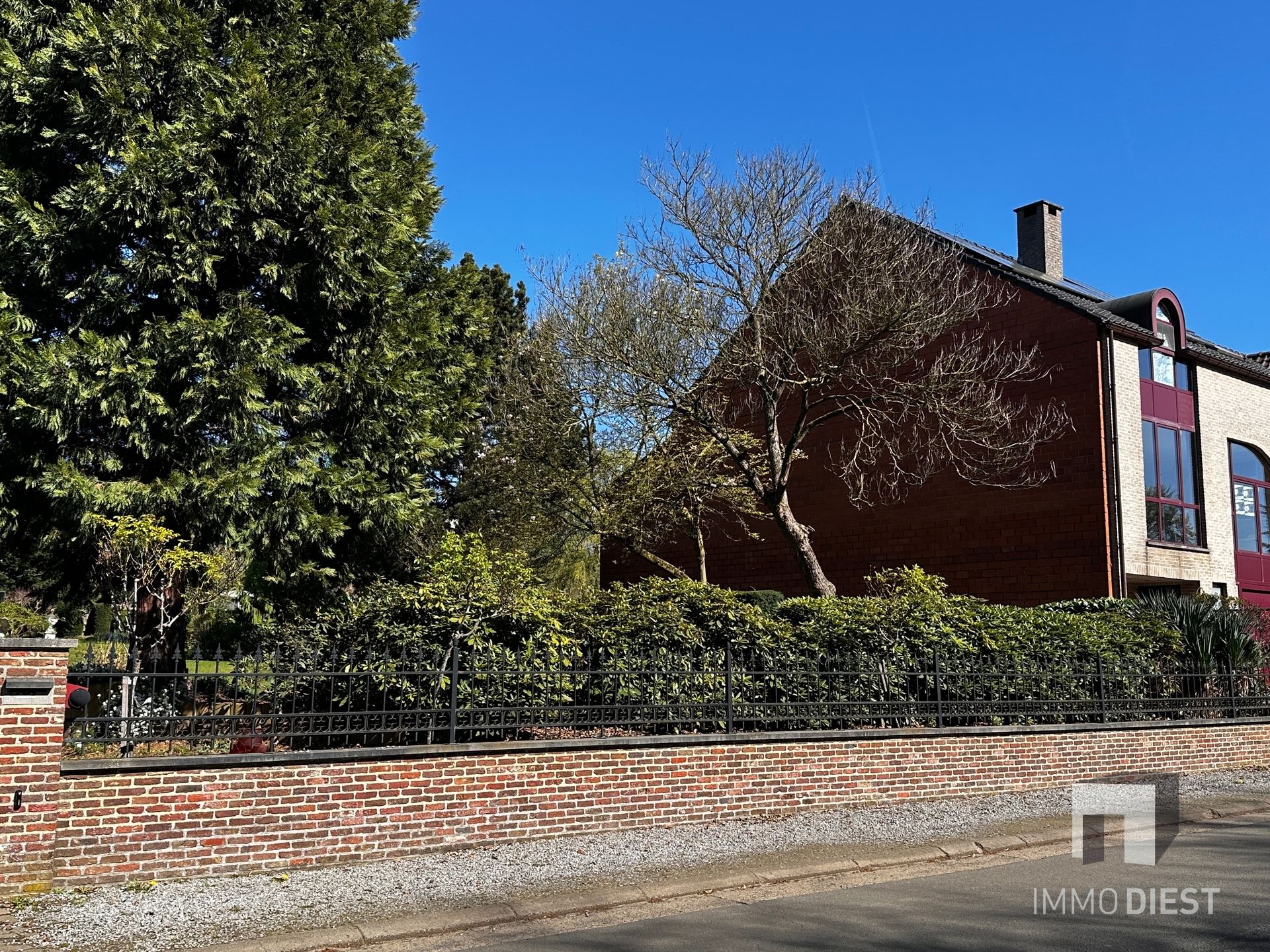 Woning met bouwgrond: 4 slpks, nabij centrum Diest - foto 2