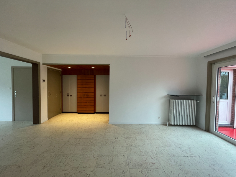 Gerieflijk ruime gezinswoning met 4 slaapkamers, tuin, terras, garage - TE HUUR via EXPERT-IMMO - foto 4