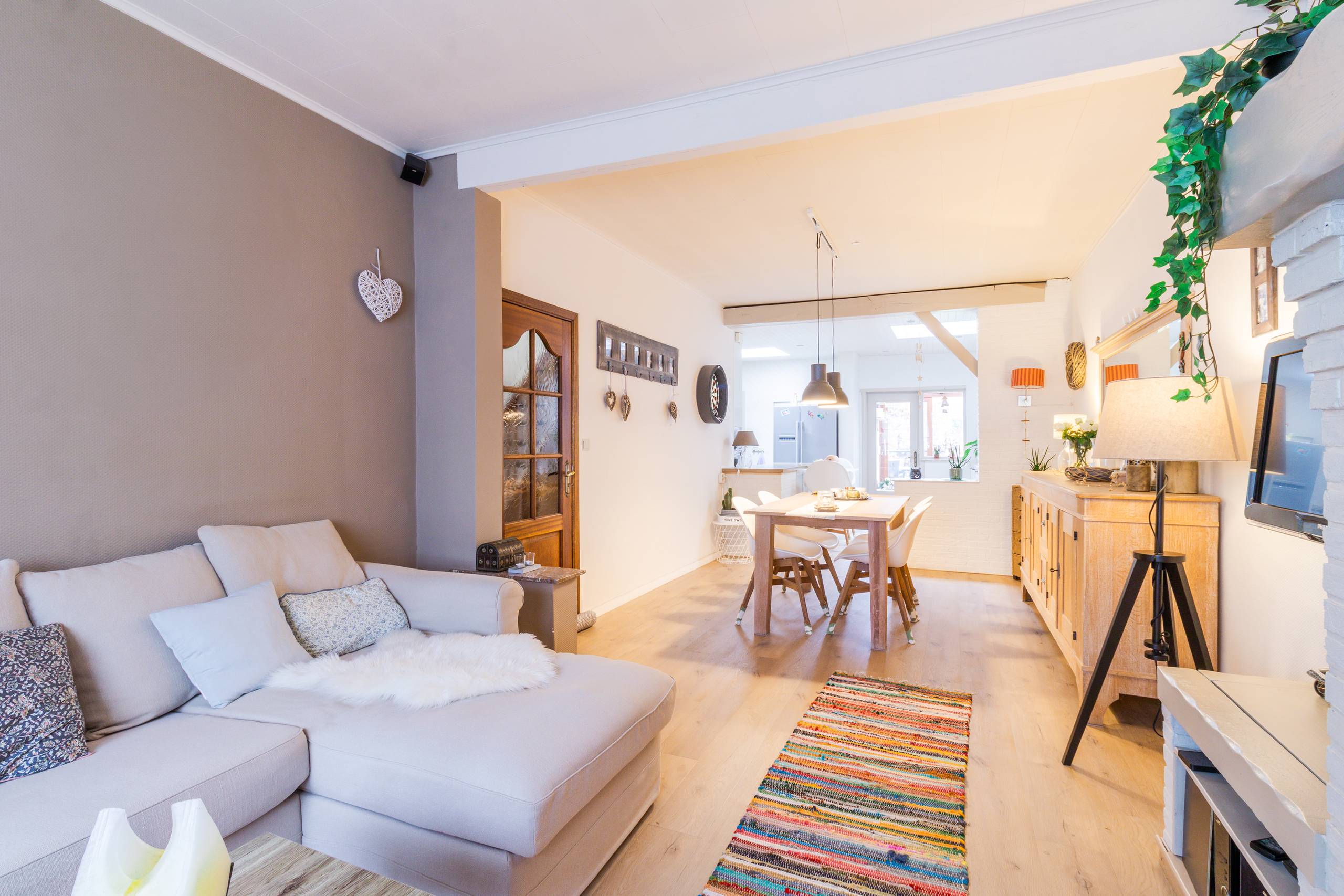 Gezellige woning met oprit en tuin op toplocatie in Schoten - foto 3