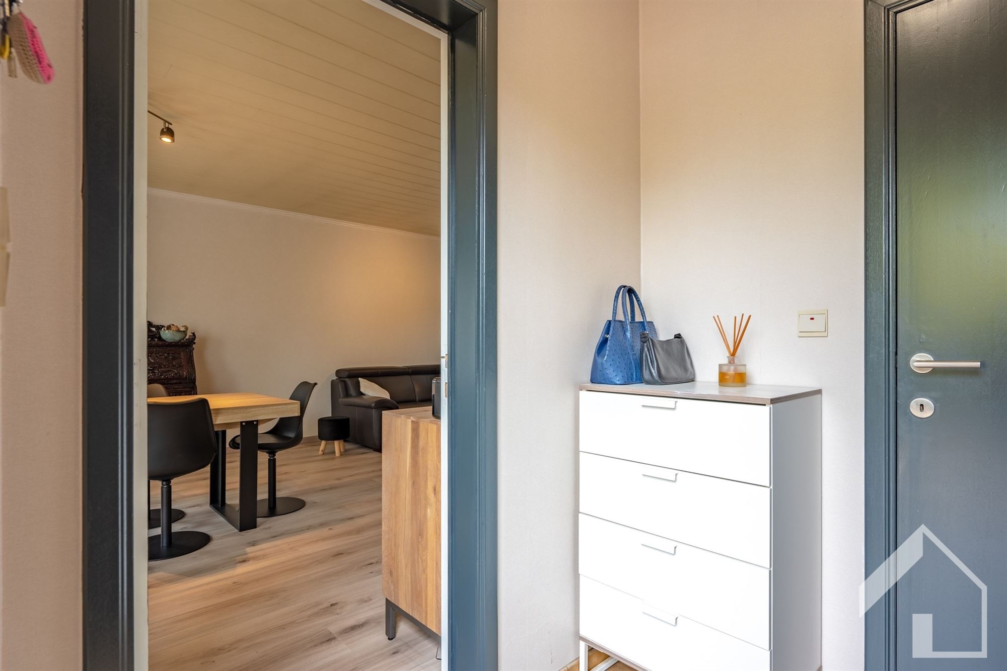 Appartement spacieux avec salle de bain moderne à Brech - photo 2