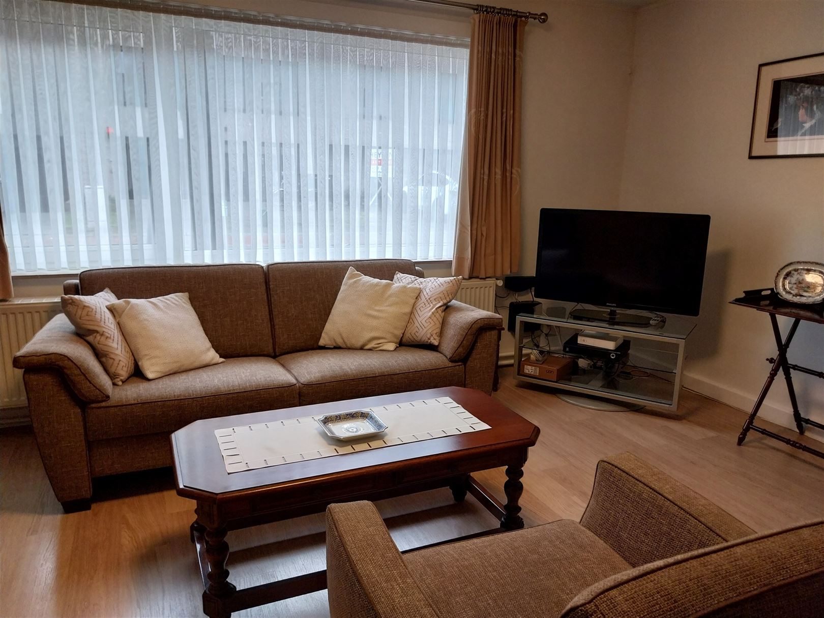 TE HUUR: Gelijkvloers appartement met 2 slaapkamers en autostaanplaats te Hasselt! - foto 3