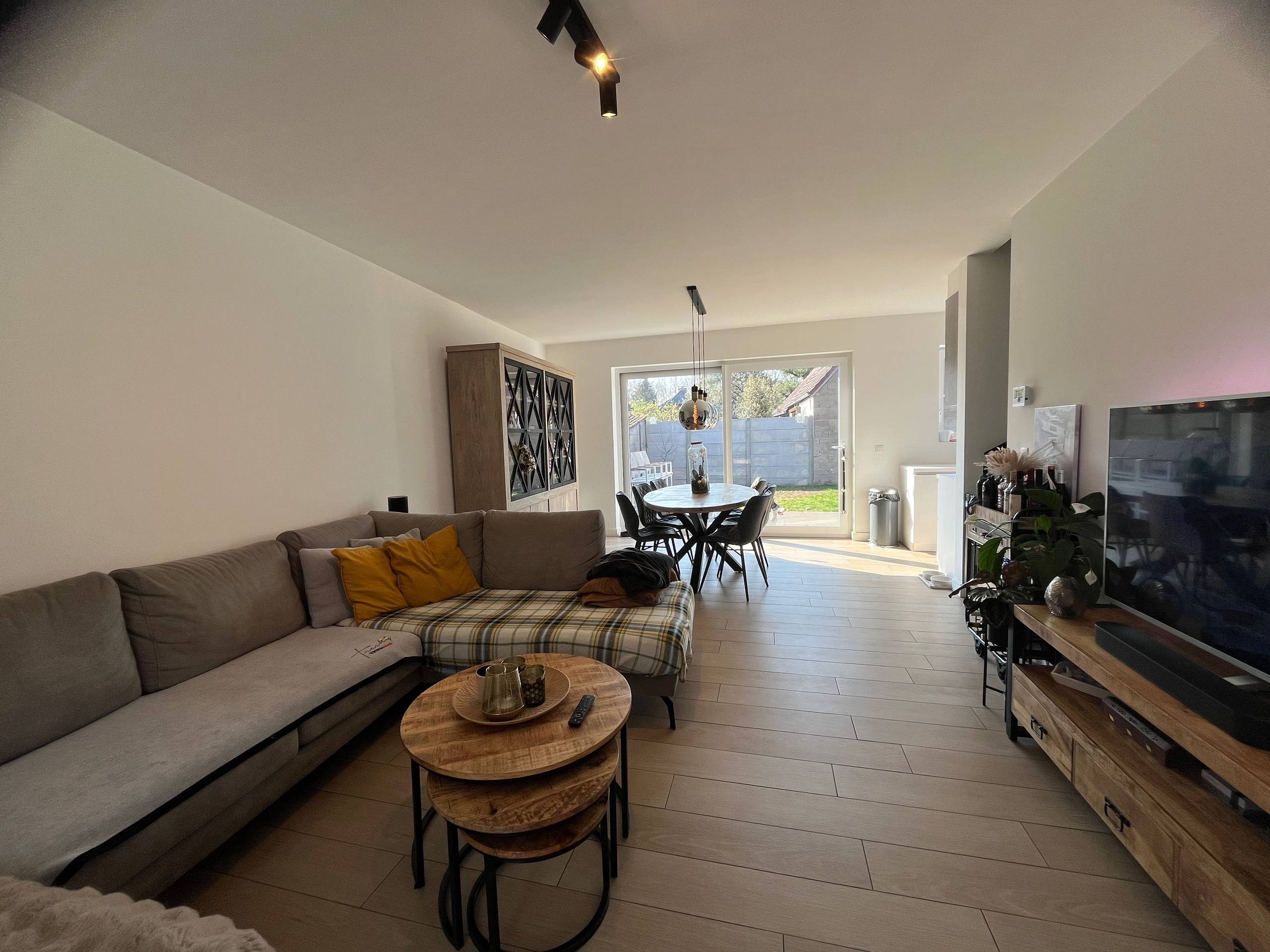 Huis te koop in Ranst met 5 slaapkamers - foto 4