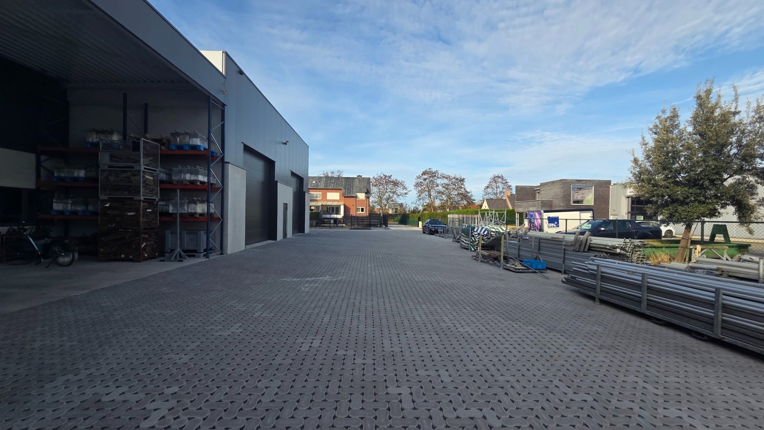 Moderne nieuwbouw bedrijfshal (320m²) te BREE - foto 4