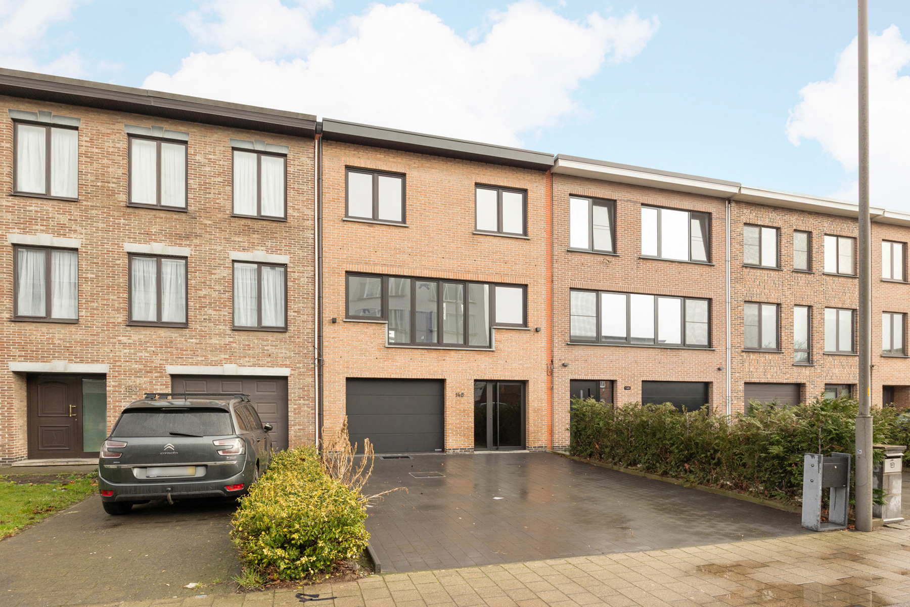 House for sale in Antwerp with 3 bedrooms - photo 2