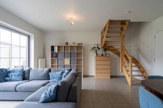 Cette belle maison de 3 chambres est située dans un quartier calme de Lauwe. La maison possède également un agréable jardin avec terrasse et...