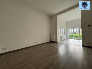 GELIJKVLOERSAPPARTEMENT MET 2 SLAAPKAMERSRichtprijs 225.000 euroHet appartement op de eerste verdieping is reeds verkocht!Dit appartement bevindt...
