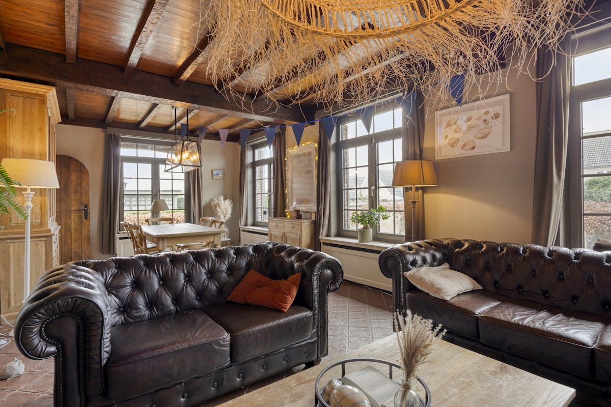 Karaktervolle gezinswoning op toplocatie te koop in Eeklo - foto 4