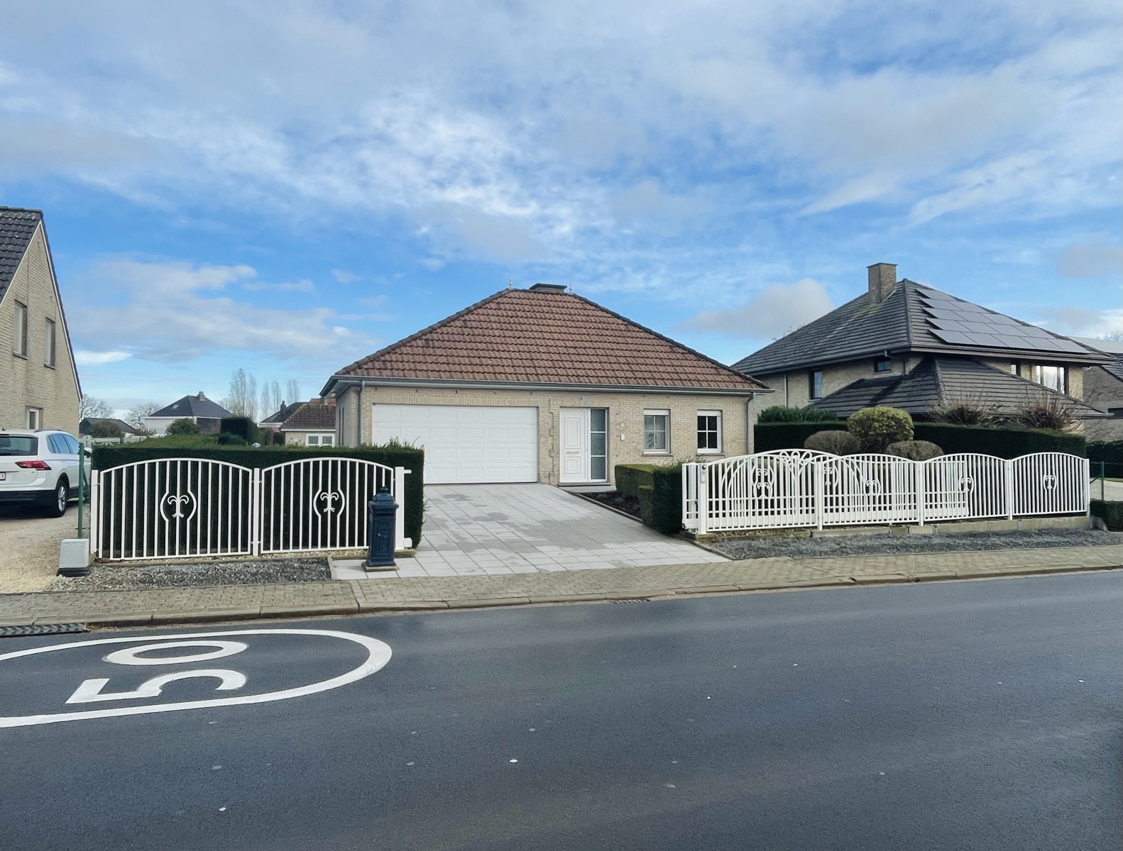 Ruime villa-bungalow in het landelijke Aaigem - foto 1