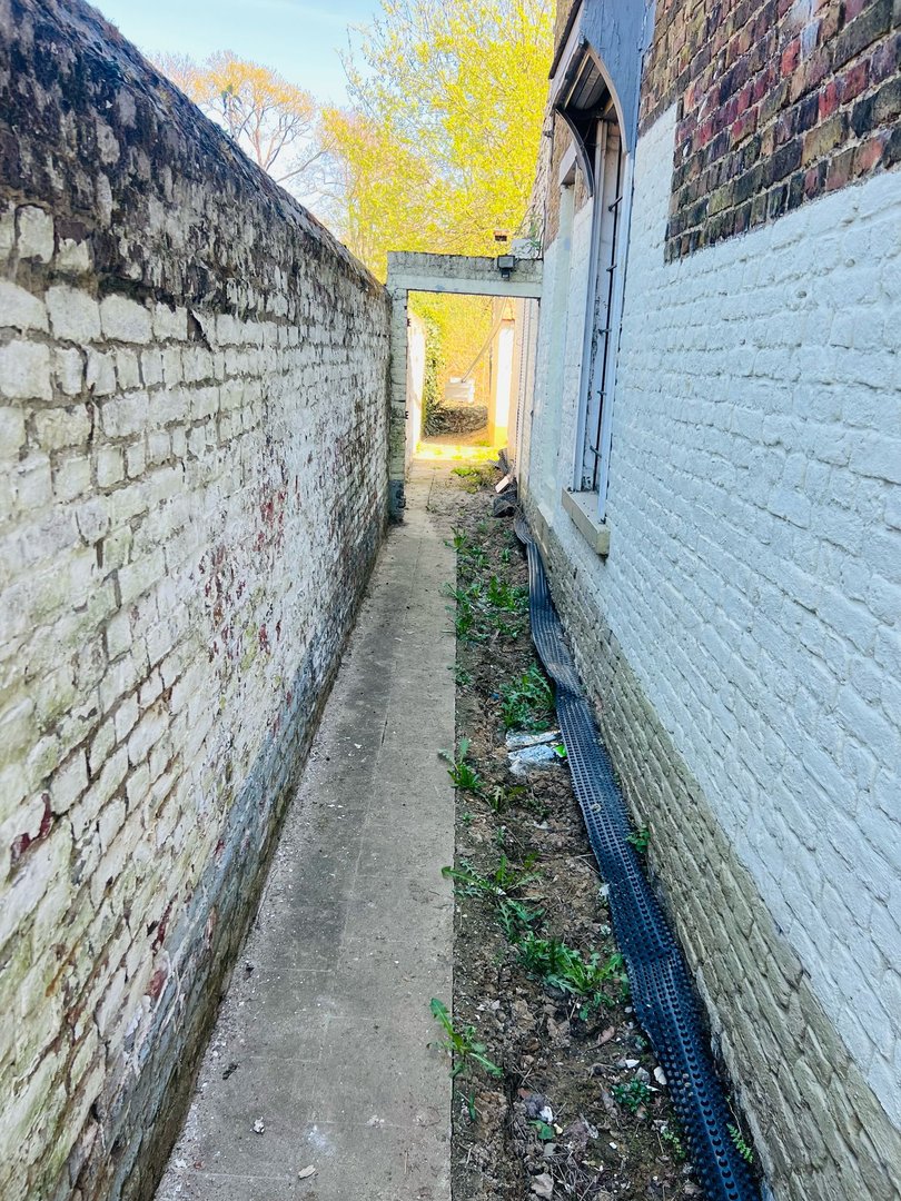 Maison récemment rénovée avec jardin - foto 3