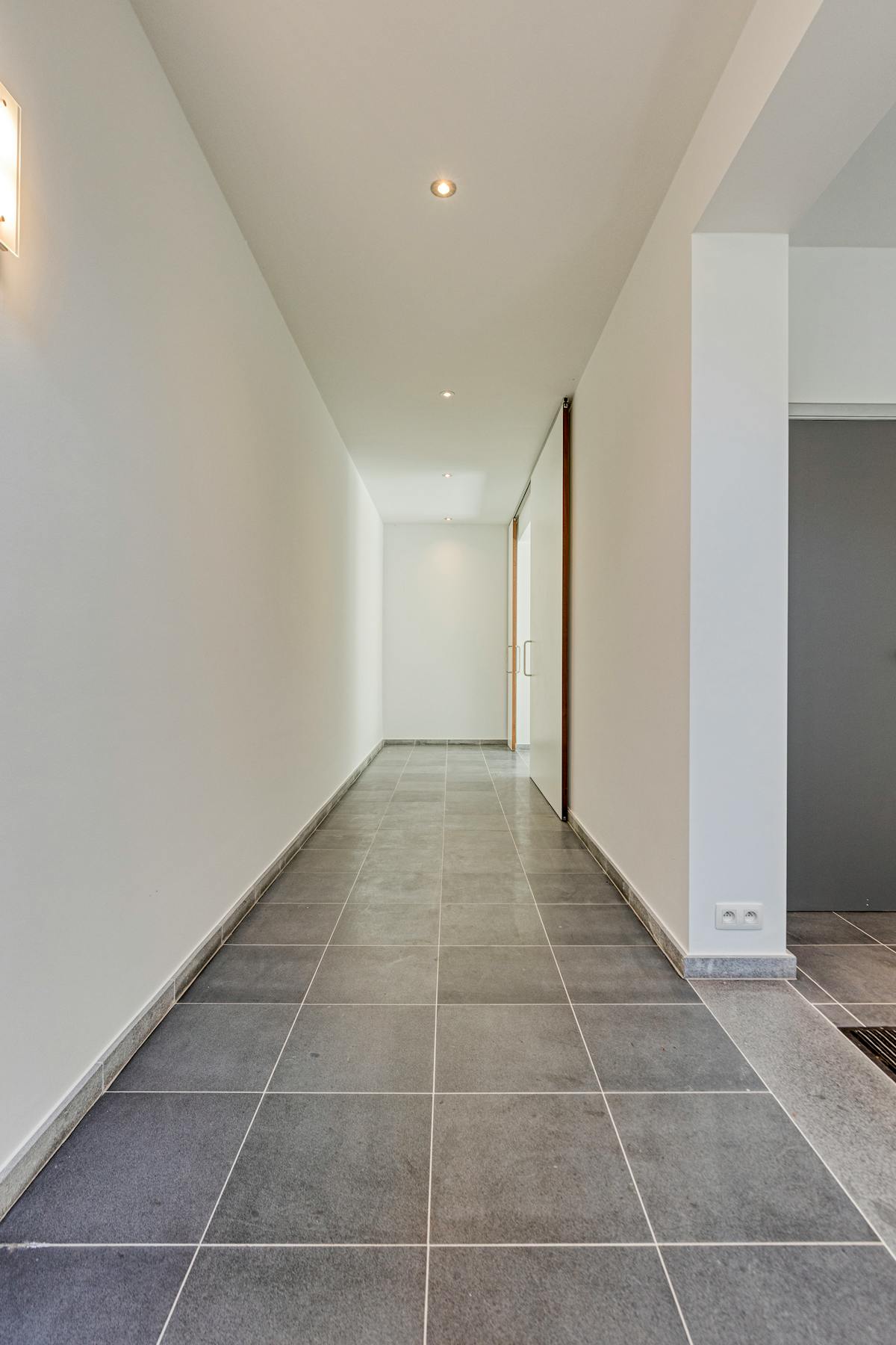 Exclusieve villa in Schilde met ruime zuid-gerichte tuin. - foto 4