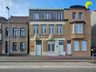 Te renoveren woonhuis vlakbij het centrum van Hoboken.Deze mogelijke tweewoonst is zeer gunstig gelegen, op slechts 5 minuten wandelen bereikt men...