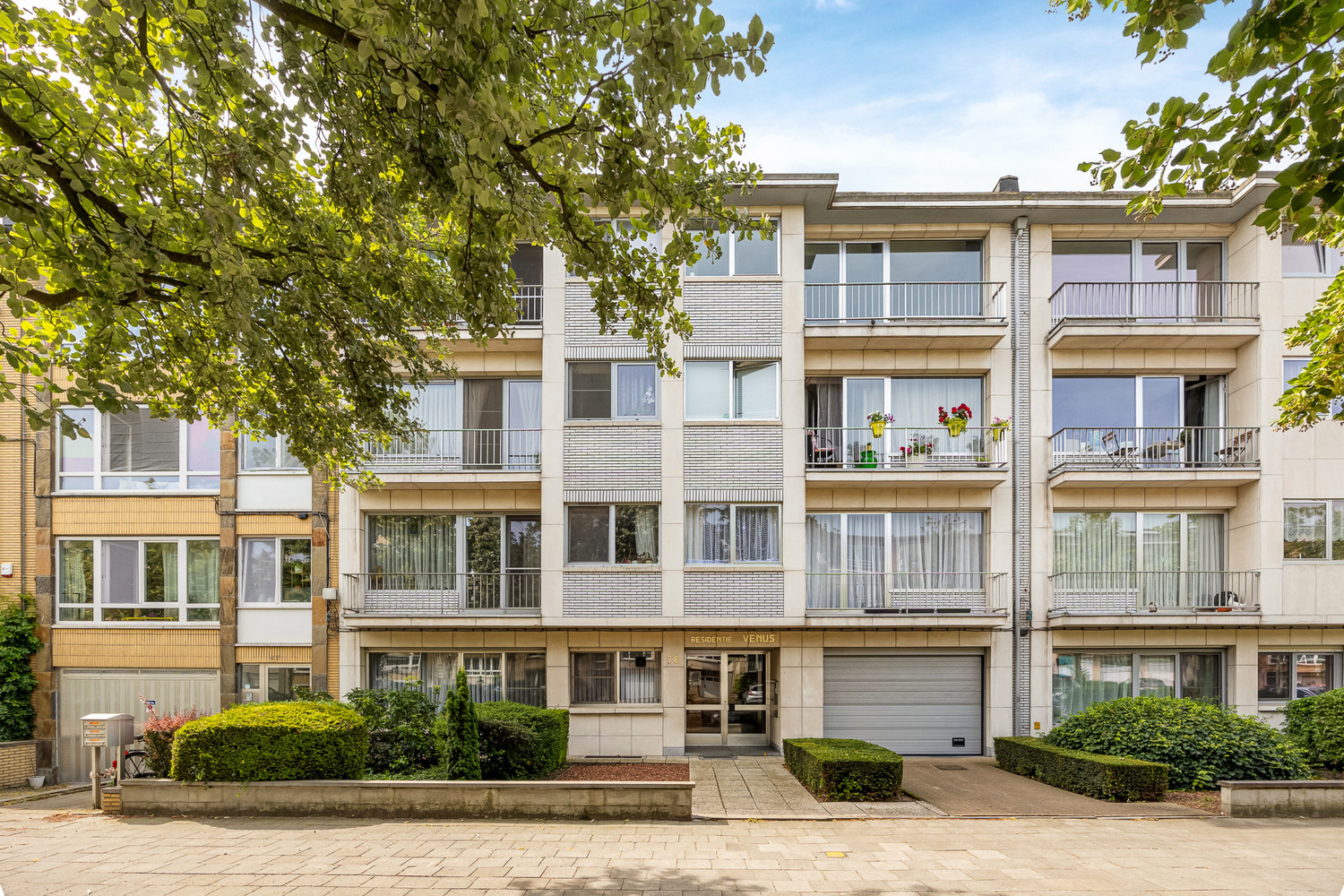 Instapklaar en smaakvol gerenoveerd appartement met 2 slaapkamers op een uitstekende locatie in Borgerhout - photo 2