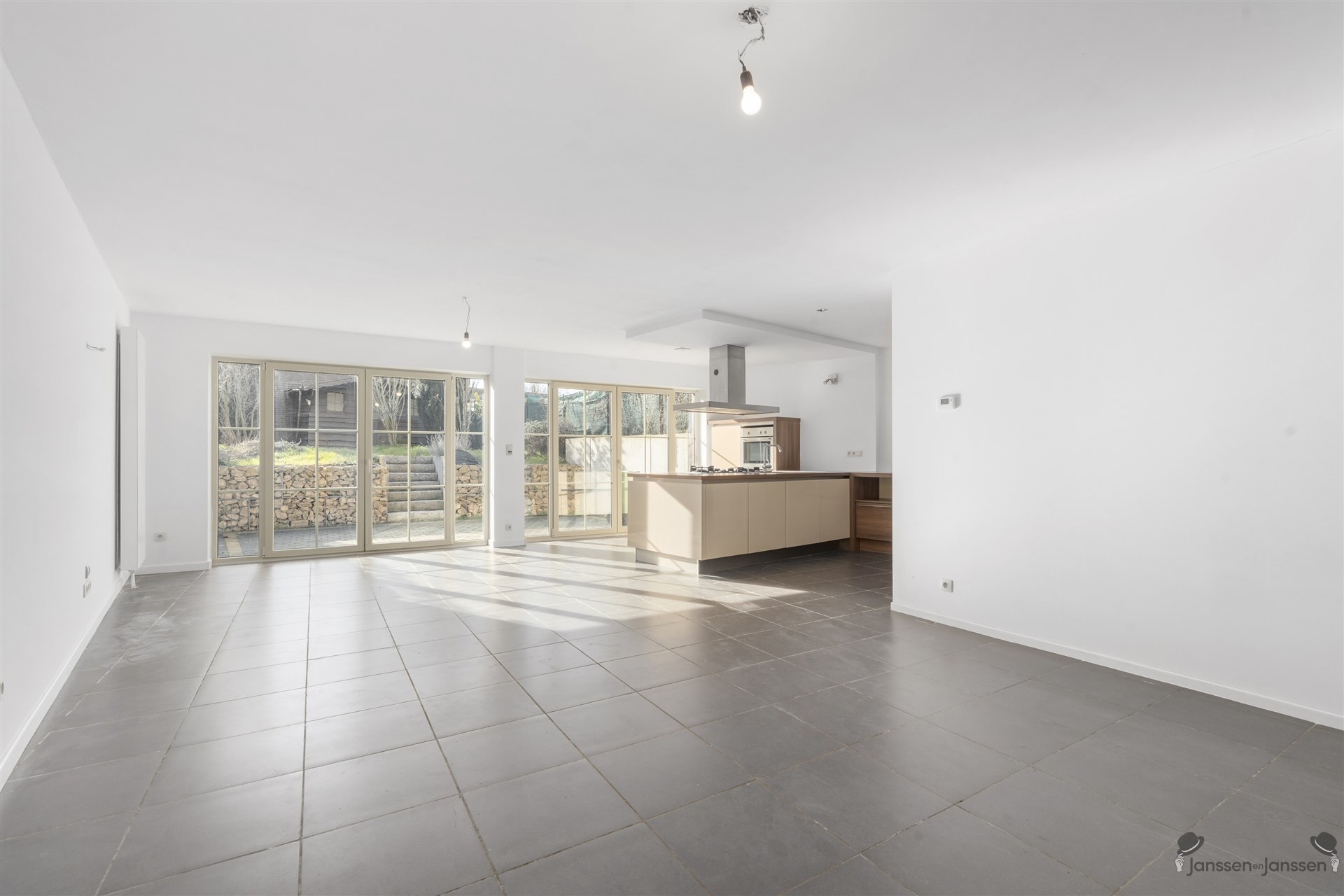 Appartement met tuin  - foto 2