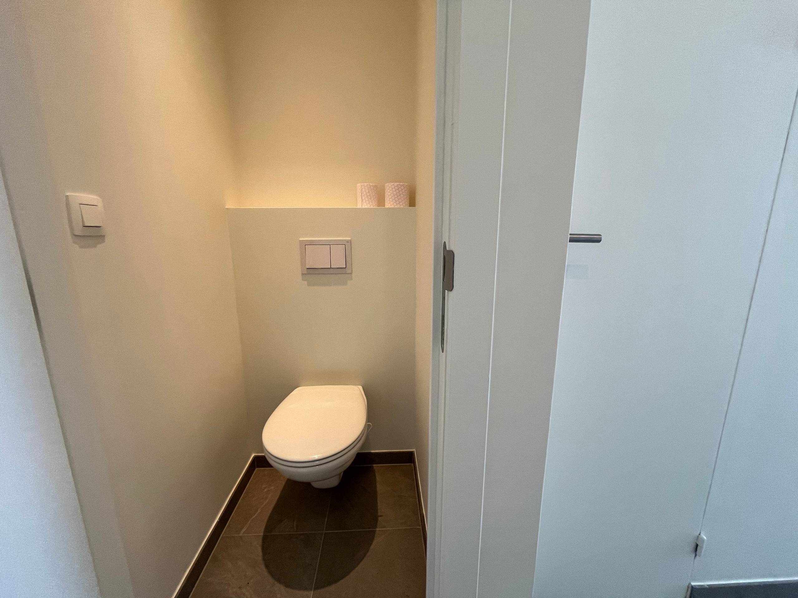 Gerenoveerd en energiezuinig huis met vier slaapkamers en tuin - foto 5