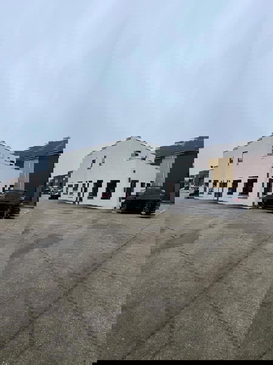 Commercial for rent in Heist-Op-Den-Berg - photo 1