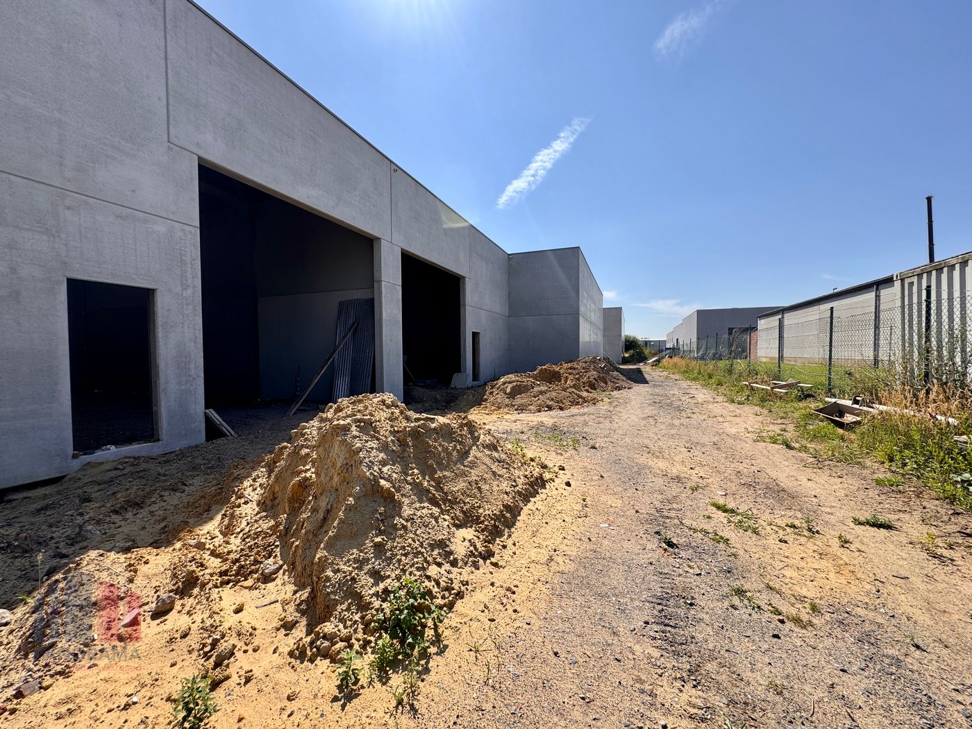 Nieuwbouw KMO-unit van 192 m² te koop! - foto 5