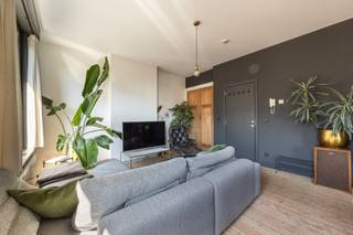 Dit knus appartement is gelegen in de hippe Cadixwijk in een karakteristiek volledig gerenoveerd gebouw. Heerlijk wonen op het Eilandje op...