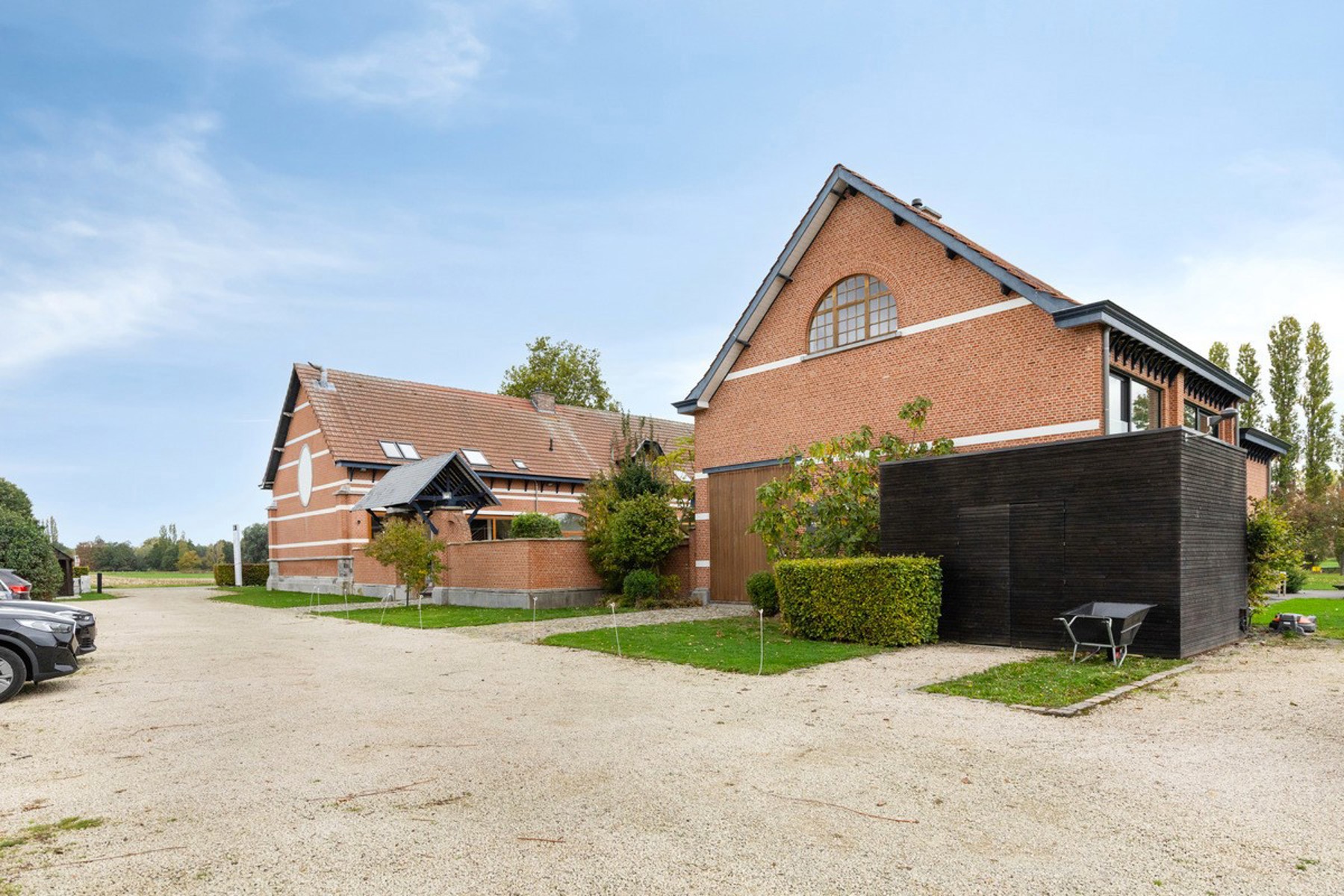 Commercial for sale in Hove - photo 4