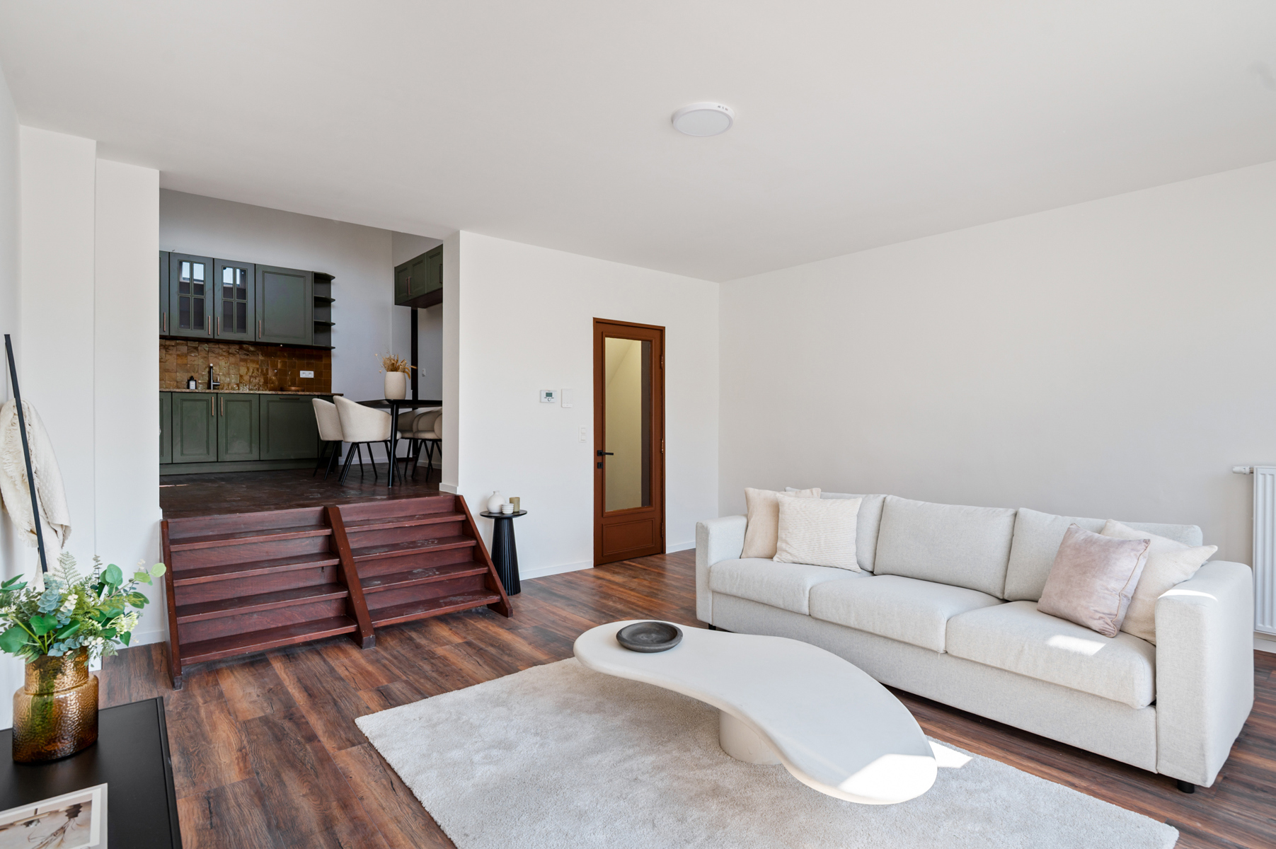 Wonen met karakter, licht &amp; zonnig terras in de Statiestraat - foto 2