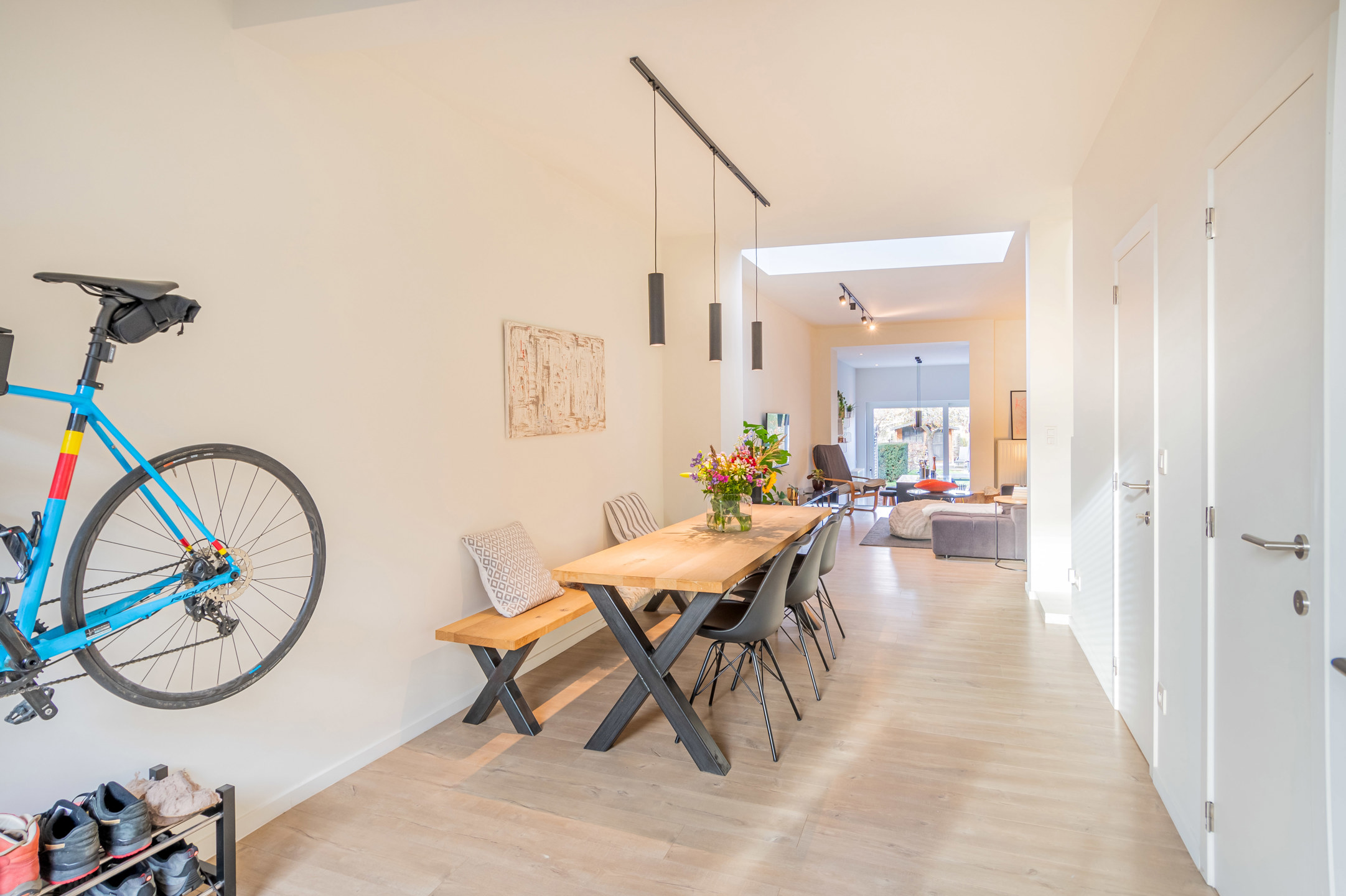 Stijlvol gerenoveerde woning met tuin in Mechelen - foto 4