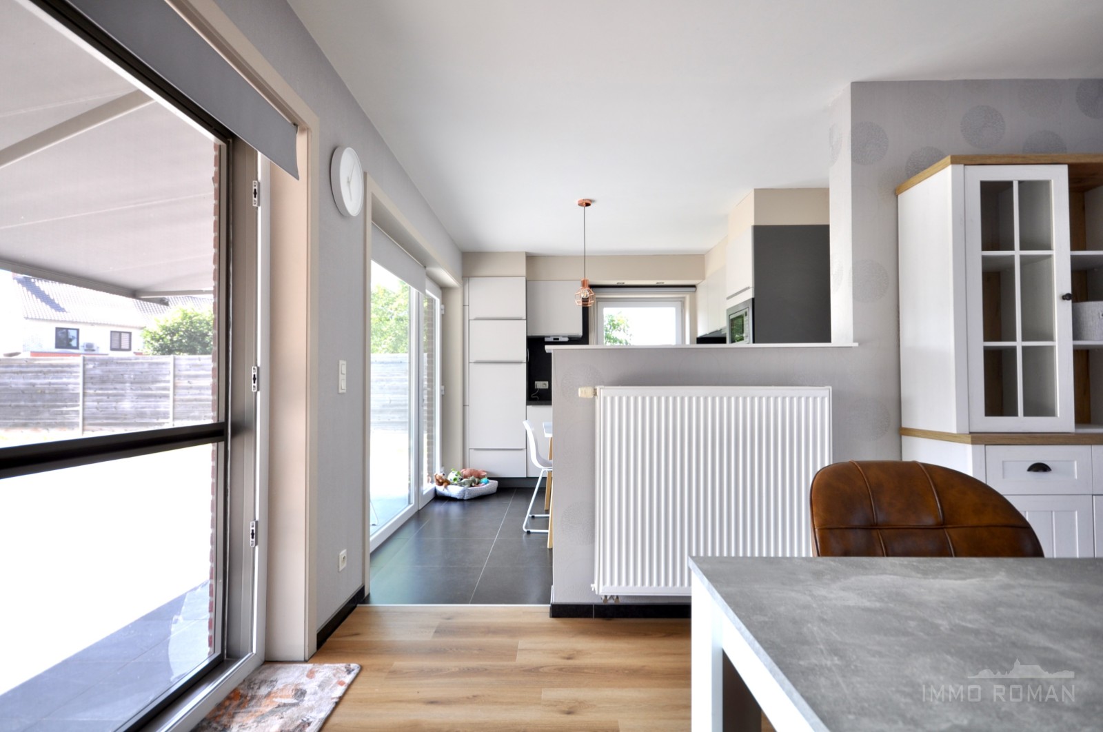 Maison moderne avec 3 chambres, garage et grand jardin à Kluisbergen ! - photo 5