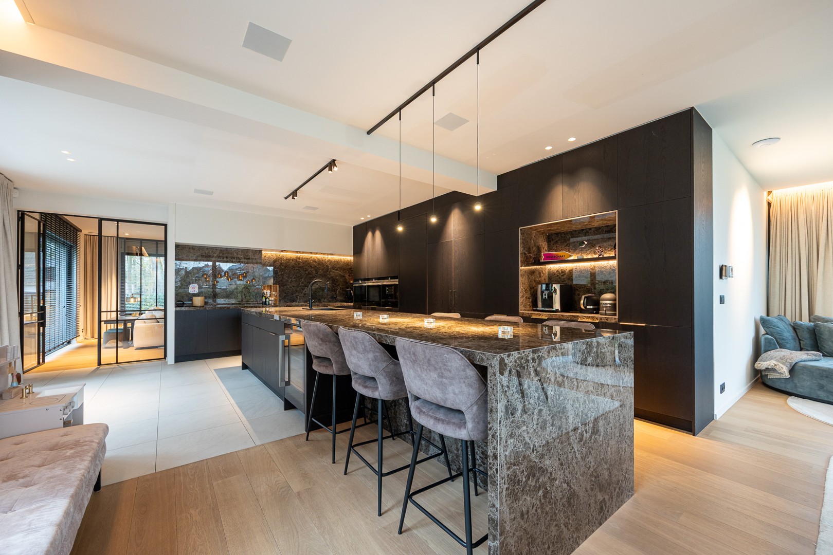 VILLA MET 6 SLAAPKAMERS - foto 5