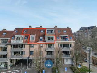 VERHUURD DUPLEX-APPARTEMENT OP EEN GUNSTIGE LOCATIE IN CENTRUM LANAKEN !<br /><br />We vinden dit appartement met een bewoonbare oppervlakte van 110 m² terug op een perceel van 13a 15ca in Lanaken. <br /><br />Voor meer informatie, neem zeker een kijkje op onze website via de volgende link: <br />https://www.sterkvastgoedmakelaars.be/detail/te-koop-appartement-lanaken/7423483?dosearch=True&flowstatus=ForSale,ForSaleReserved,ForSaleWithBid,ToCompleteForSale,SoldUnderReserve,Sold&pageindex=1&pagesize=12&searchpage=ForSale&sortdirection=DESC&sortfield=pub_flowstatus&transactiontype=Sale